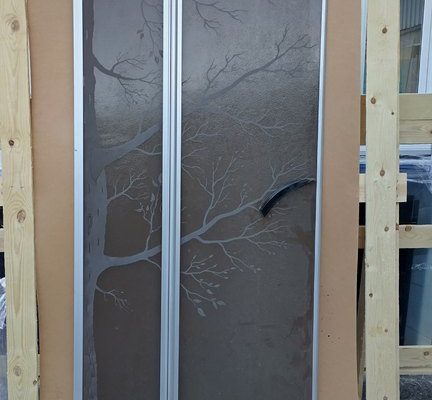 027 – Pronssi – Listoitettu 2 -osainen Suihkuseinä, Koivu - 872 x 1922, kahva 995 alhaalta - Mitat profiilien kanssa - 300 €