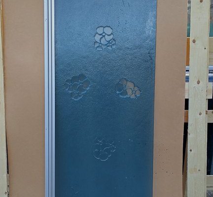 035 - 4mm Sininen - Suihkuseinä, Kukat - 693 x 2030 - 300 €