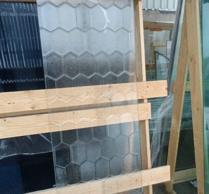 074 - 8mm Optiwhite – Kenno - 513 x 2148 - Rocatyöstöt 260, 350 - 300 €