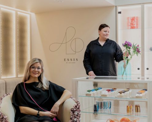 Essis by Lasilinkki - Essi Sundman & Tiia Tanskanen