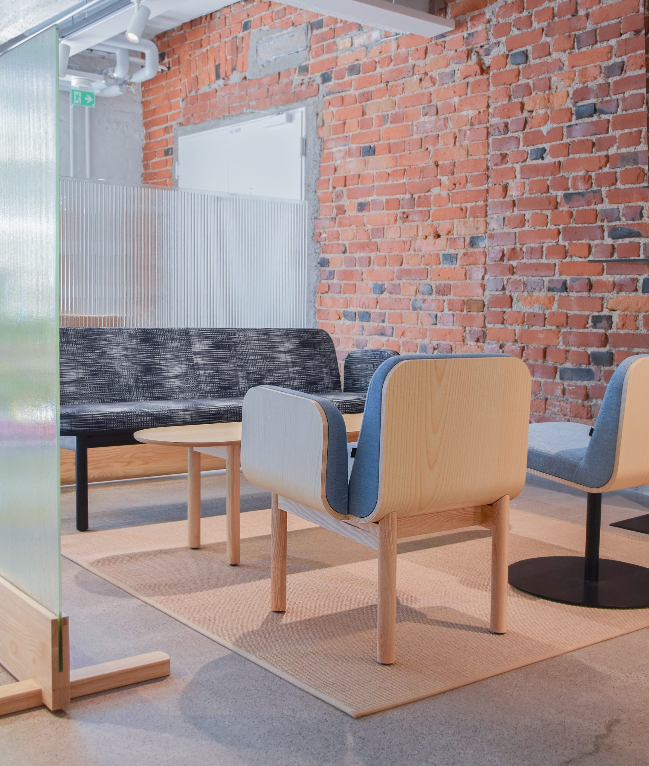 Lasilinkki meistä Lasilinkki meistä