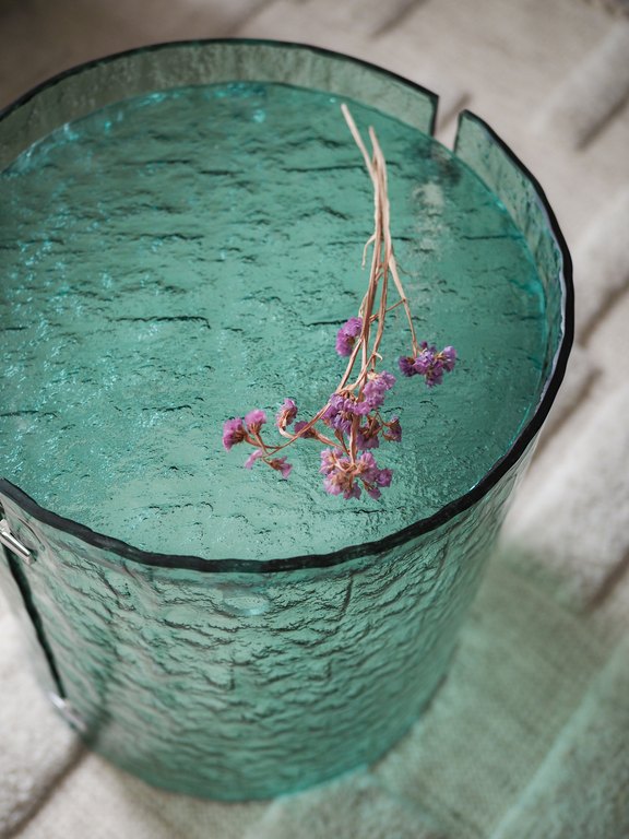 Flow sivupöytä-valokuvaaja emma jämsen5