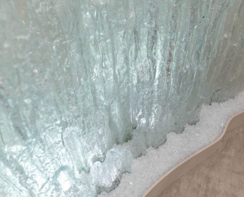 Fragments of Memory -kierrätyslasinen tilataideteos-handmade Essis by Lasilinkki-sami h-master artesaani-suunnittelusta toteutukse (9)