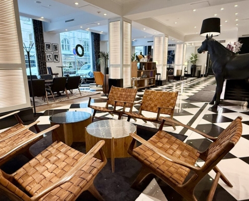 Hetki-artesaanilasipöydät-essis by lasilinkki-hotelli Lilla Roberts (1)