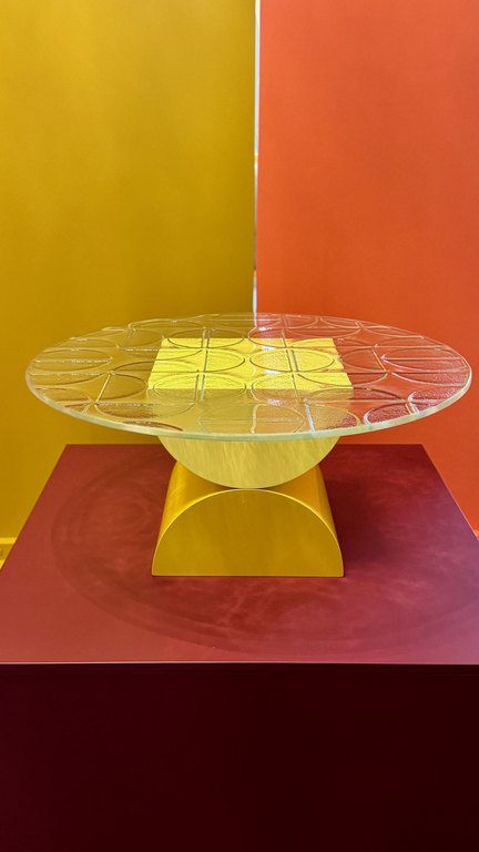 Honey artisan glass table-play collection-TeklanxEssis-Photo by Tiia Essis