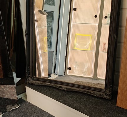 Koristekehyspeili - 590 x 700 mm - 25€