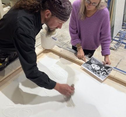 Making the mold for Woman artisan glass piece by Essis master artisan