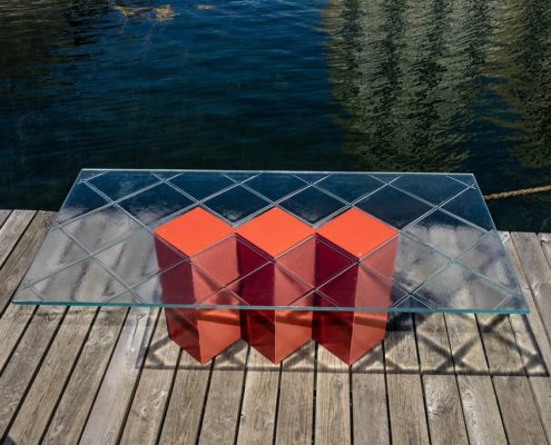 Playcollection-jam artesaanilasipöytä-messukappale-1600 Eur(ovh.2300 eur)-600x1200x400mm