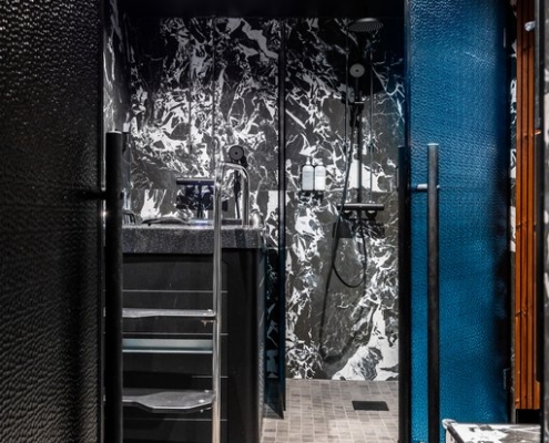 Sokos Hotelli Arina Oulu-artesaanilasiovet-tumman harmaa ja sininen-kathedral-kaari photography