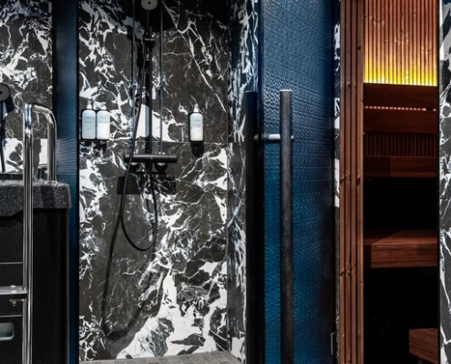 Sokos Hotelli Arina Oulu-artesaanilasiovet-tumman harmaa ja sininen-kathedral-kaari photography (3)