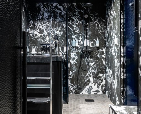 Sokos Hotelli Arina Oulu-artesaanilasiovet-tumman harmaa ja sininen-kathedral-kaari photography (4)