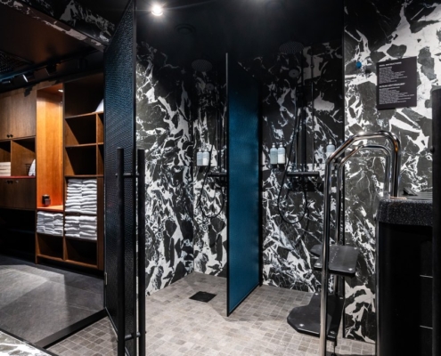 Sokos Hotelli Arina Oulu-artesaanilasiovet-tumman harmaa ja sininen-kathedral-kaari photography (7)