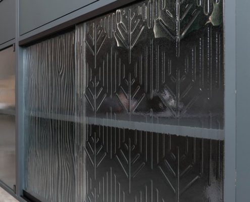 Vastaanotto-palavelutiskin artesaanilasi kaapin ovet-saranoidut ja liukuvat (2)