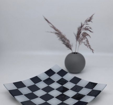 Lasinen Tarjoilulautanen - 50€