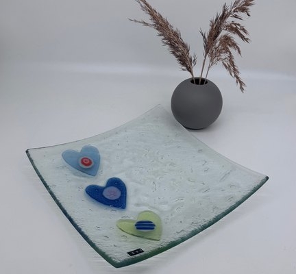 Lasinen Tarjoilulautanen - 25€